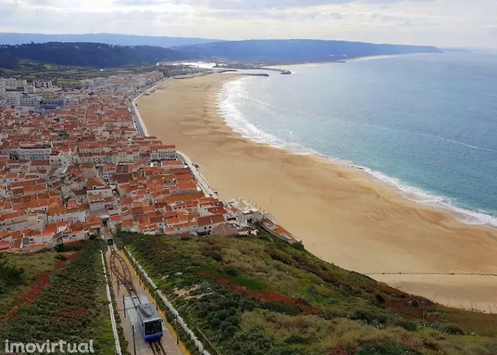 Casal Riquezo T2-1.o- Serra Da Pescaria - Hébergement de vacances Nazaré